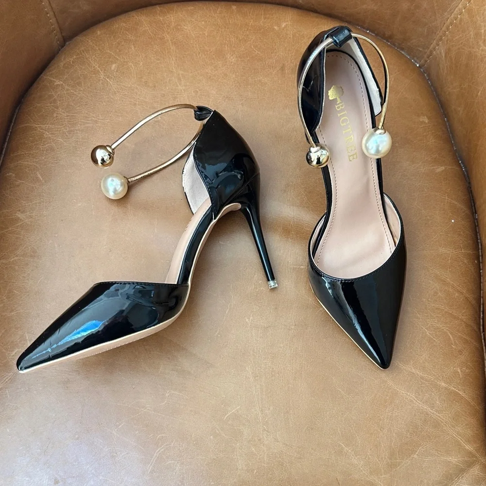 Black Patent Pointed Toe Stiletto Pumps with Pearl Ankle Detail - Picture 4 of 6
